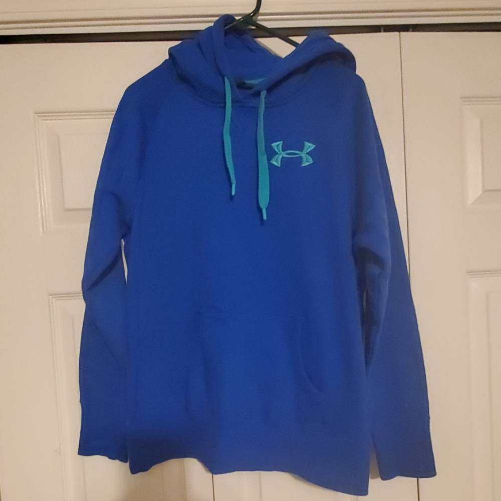 Like new UA Storm hoodie